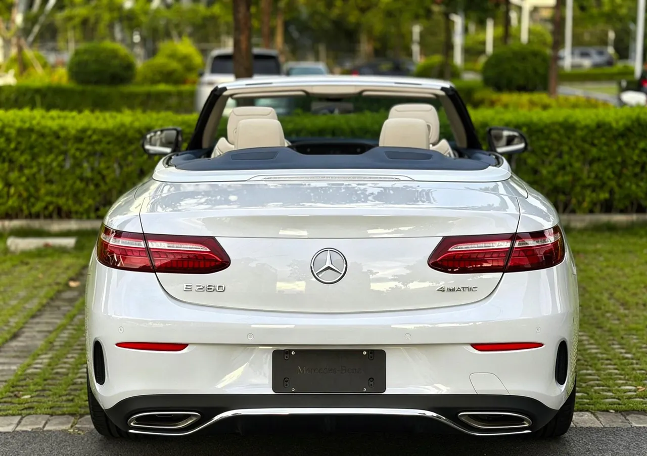 Mercedes Benz Class E (Imported) 2021 E 260 4MATIC Cabriolet 2.0T (Modified) Automatic Gear 5
