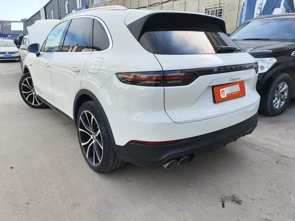 Porsche Cayenne New Energy (Imported) 2020 Cayenne Oil and Electric Hybrid 2.0T Automatic Gear 8