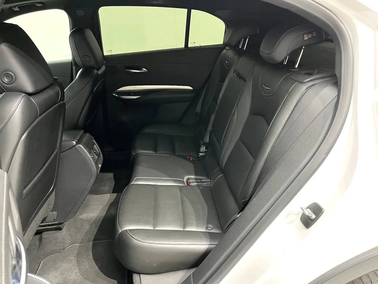 Cadillac 2020 XT4 2.0T 28T Two-Drive Leading Type (Modified) Automatic Gear 5