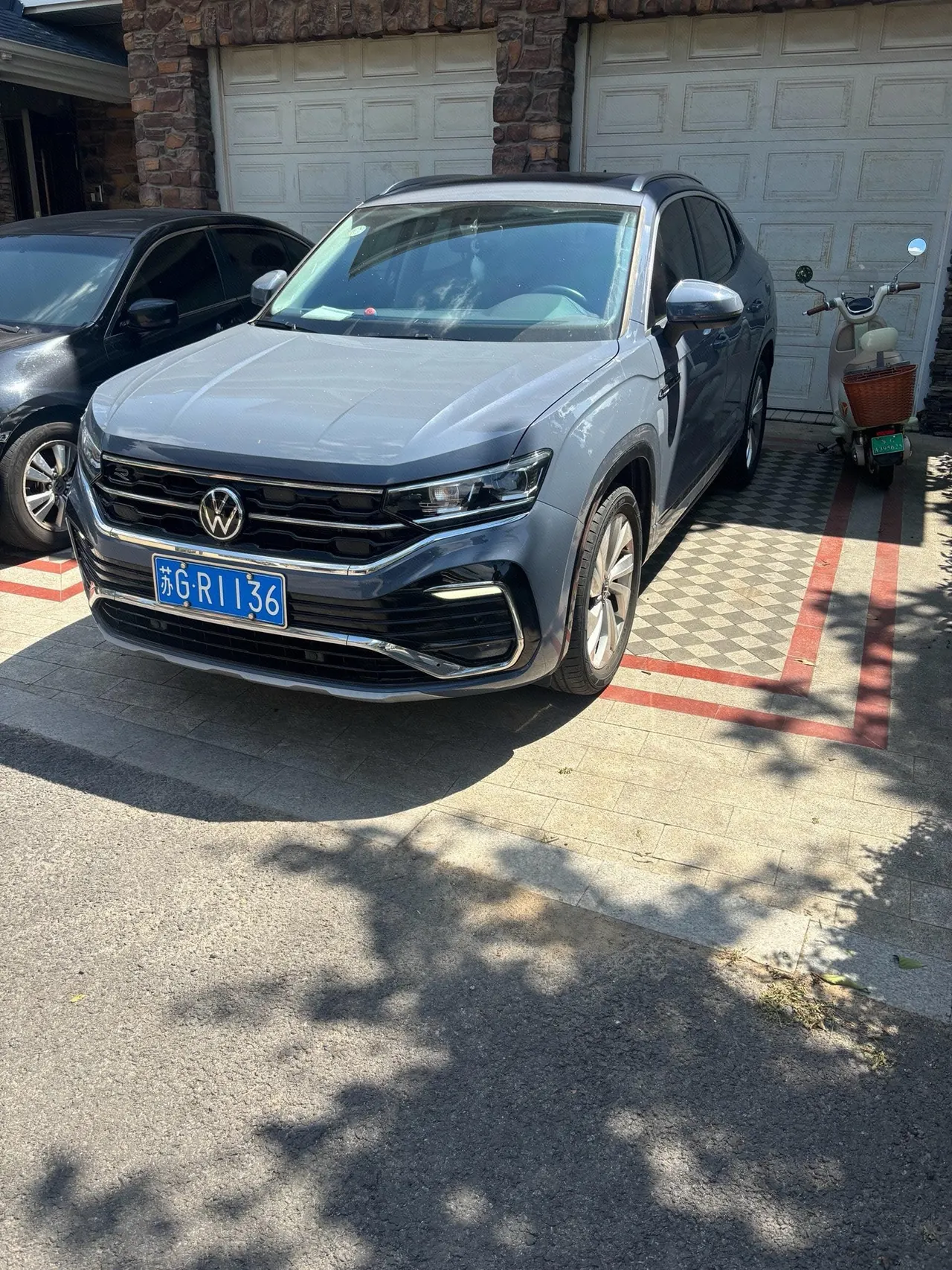 打开图片灯箱:Volkswagen 2020 Tanyue X 2.0TSI 330TSI Two-Drive Flagship Zhilian Edition Automatic Gear