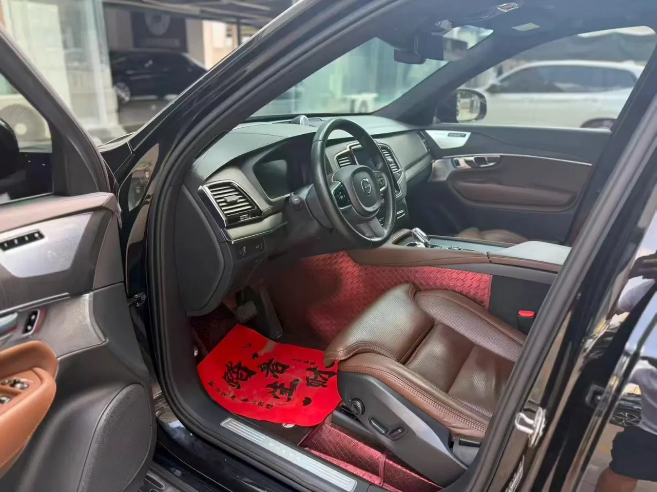Volvo XC90 (Imported) 2021 XC90 48V 2.0T B6 Zhiya Deluxe Edition 7-seat Automatic Gear 7