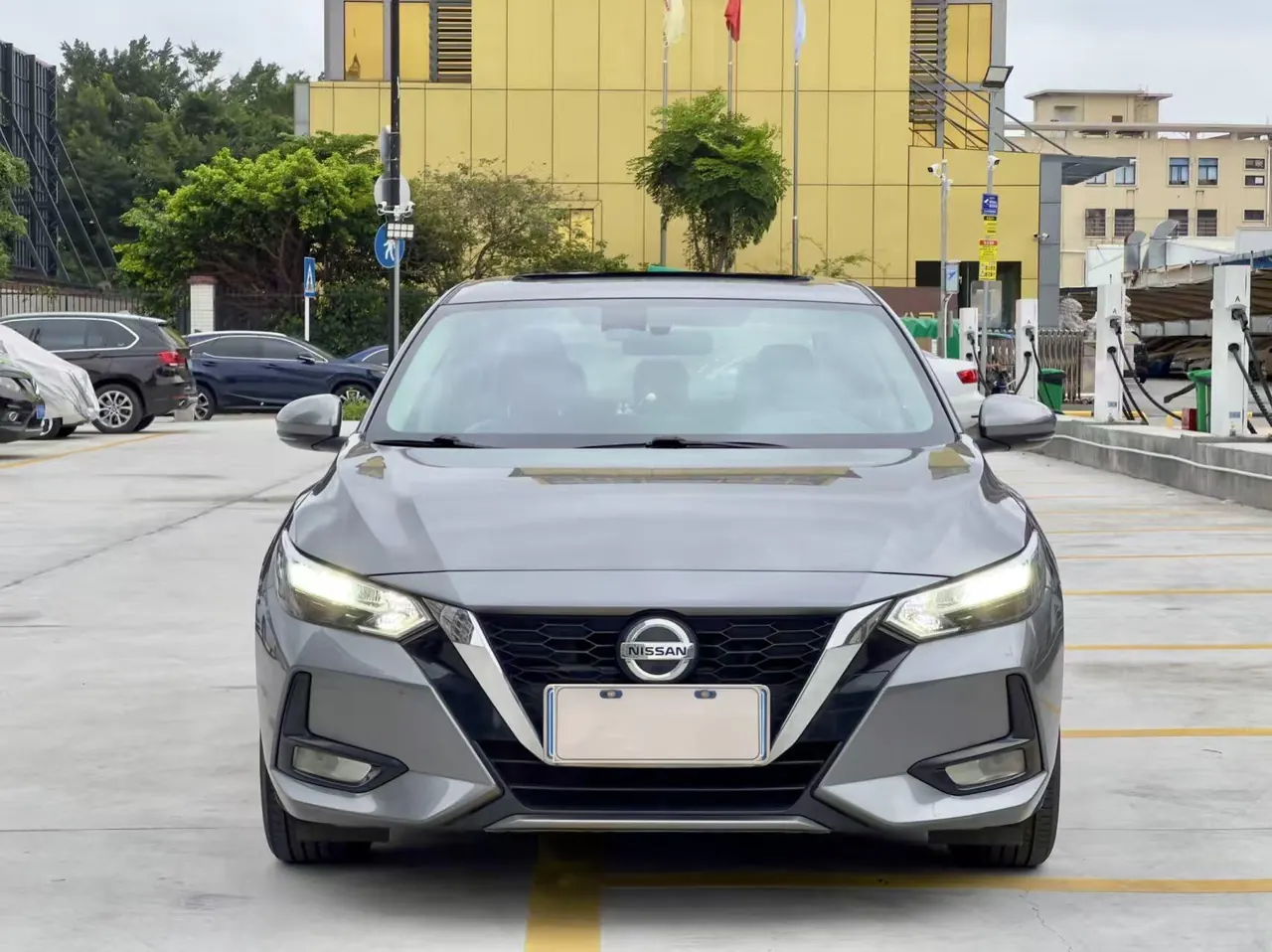 Nissan 2021 Sylphy 1.6 Stepless XL Pleasant Edition Automatic Gear 2