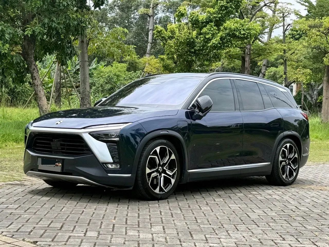 Open image lightbox: NIO 2020 ES8 Signature Edition 580KM 6-seat Automatic Gear