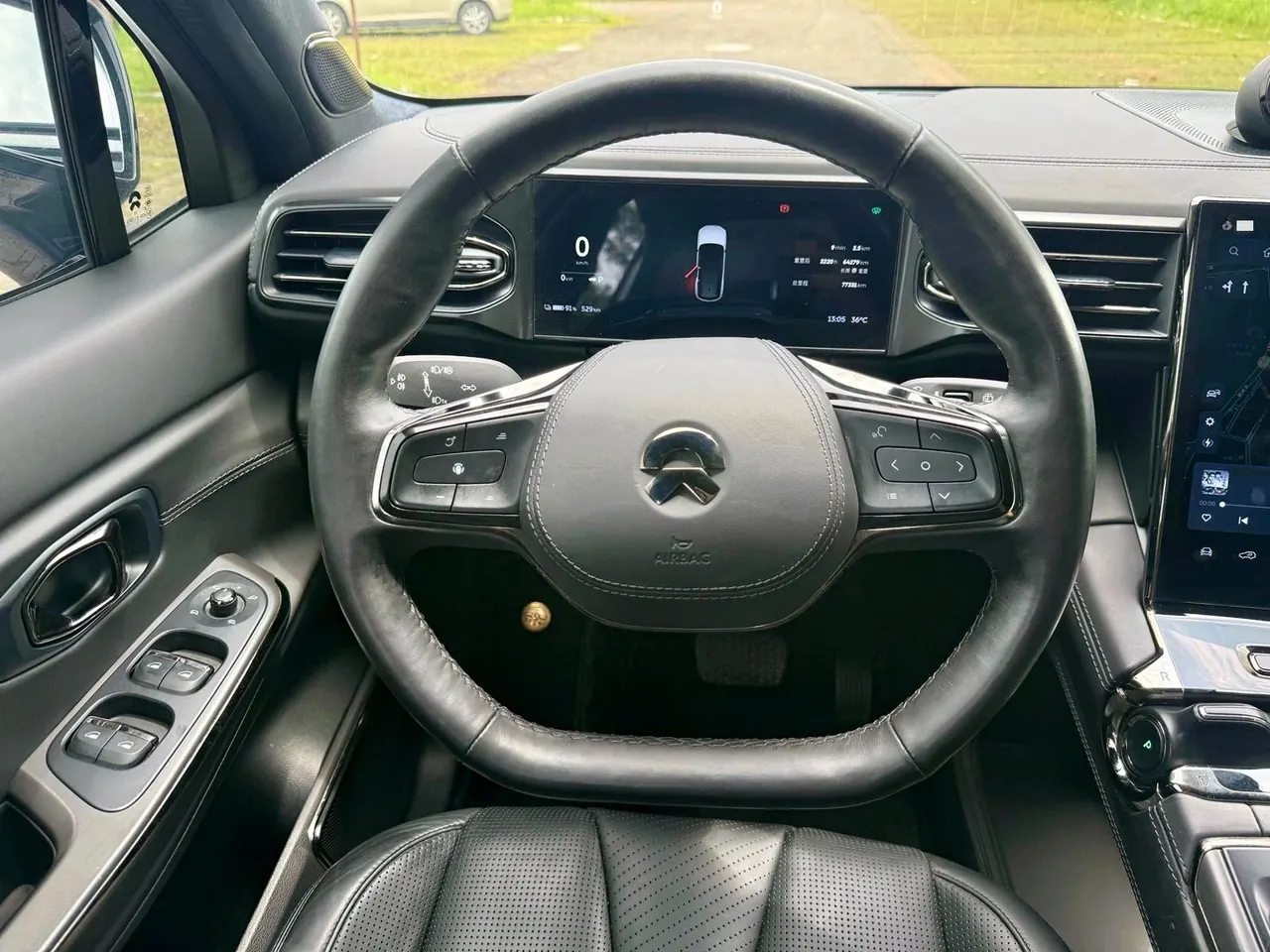 NIO 2020 ES8 Signature Edition 580KM 6-seat Automatic Gear 13