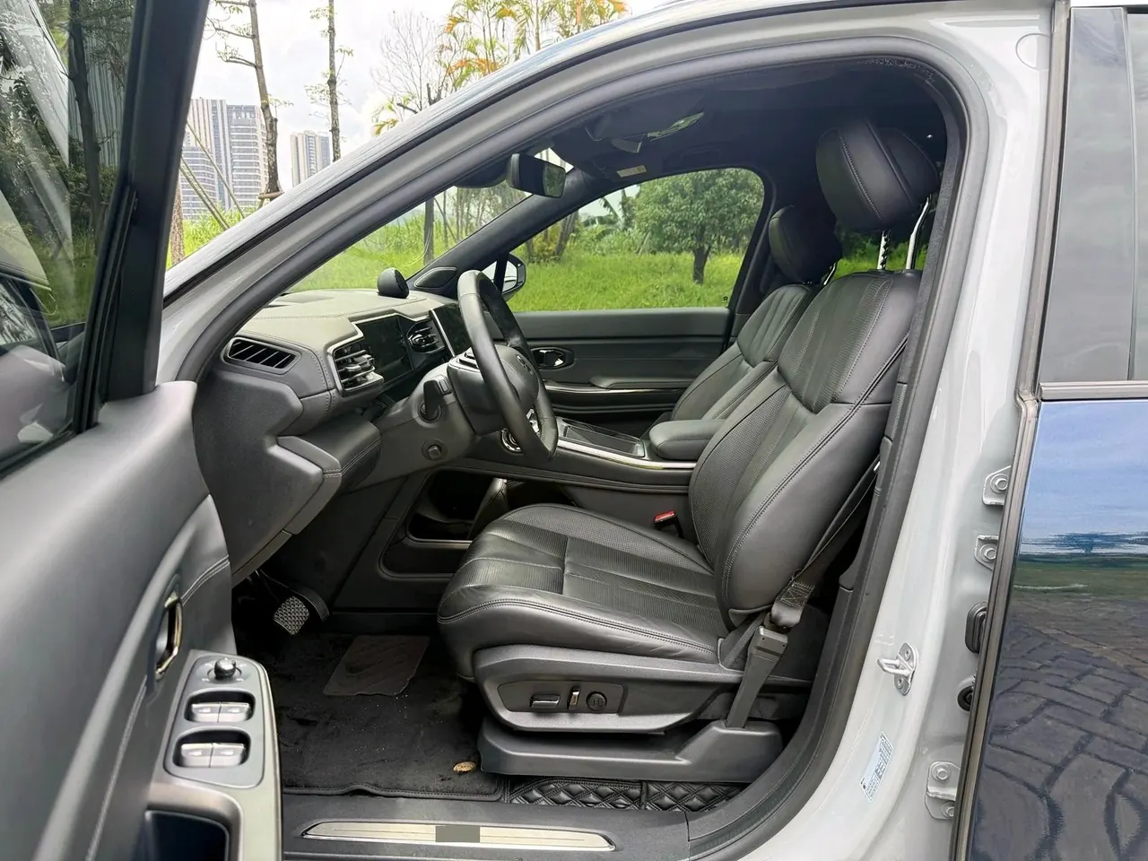 NIO 2020 ES8 Signature Edition 580KM 6-seat Automatic Gear 7