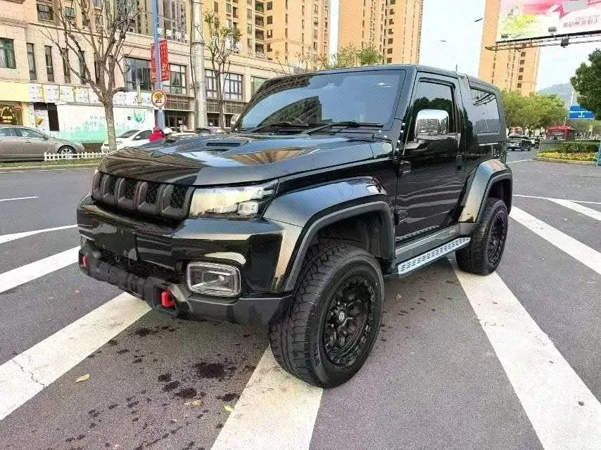 Open image lightbox: Beijing 2020 BJ40 2.0T 4-wheel drive tribute version extreme automatic gear