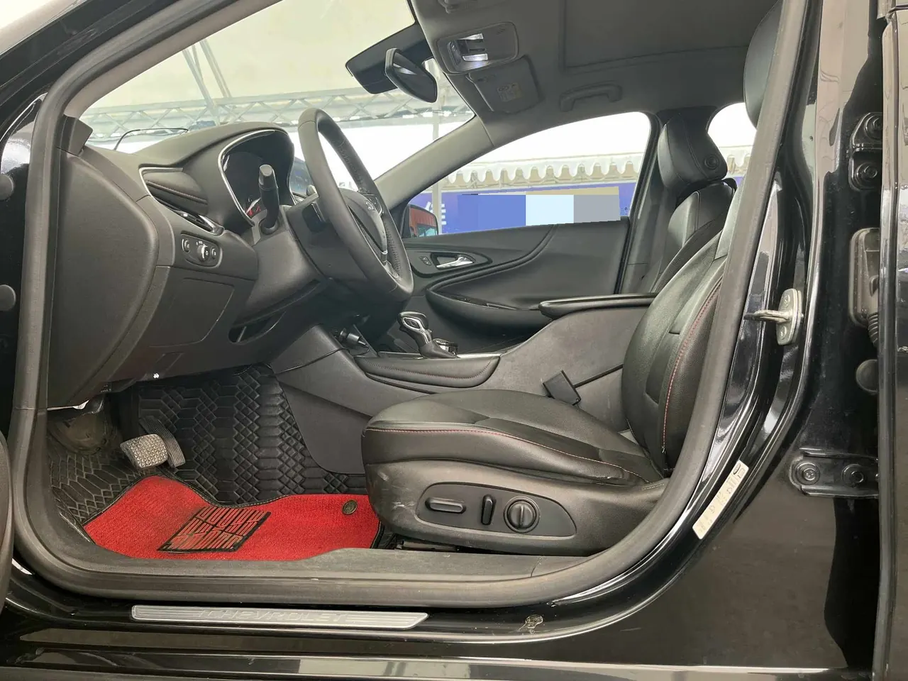 Chevrolet 2021 Meridian XL 2.0T Redline 550T Sharp Edition Automatic Gear 2