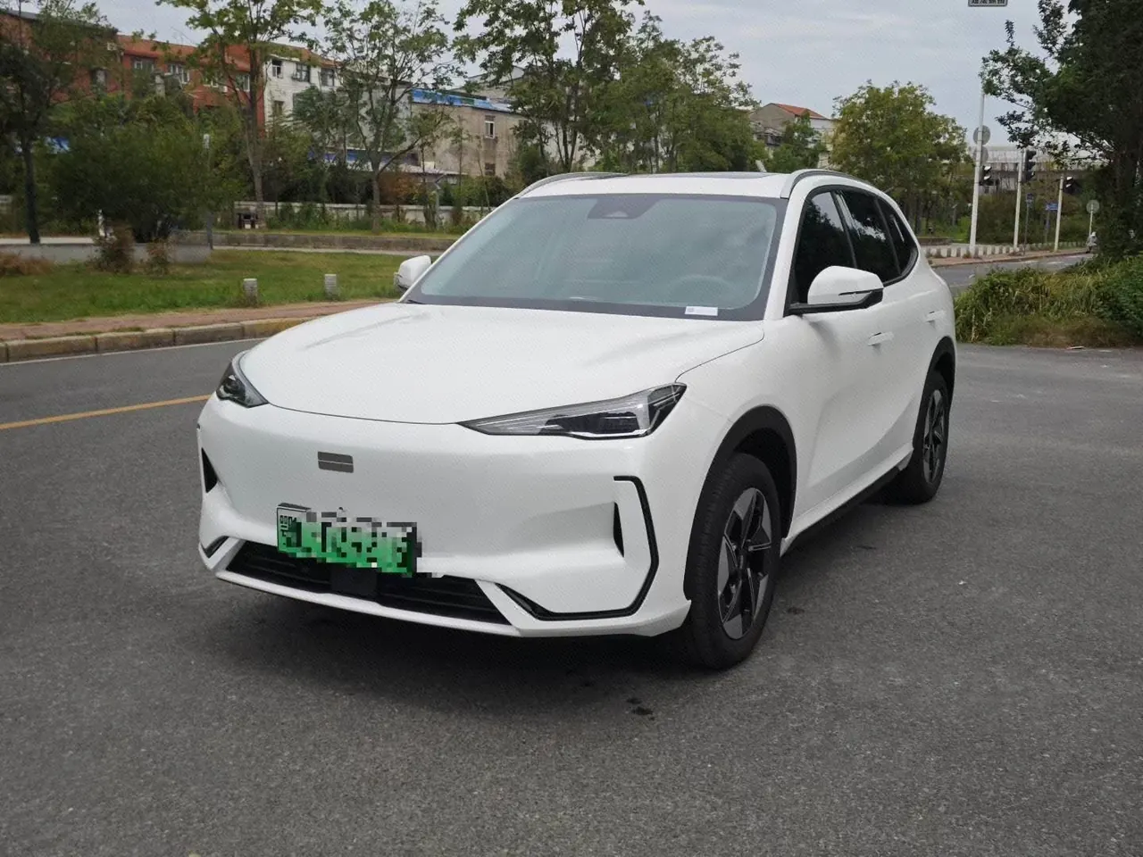 Geely Galaxy 2026 E 5 530km Discovery Edition Automatic Gear - View 1