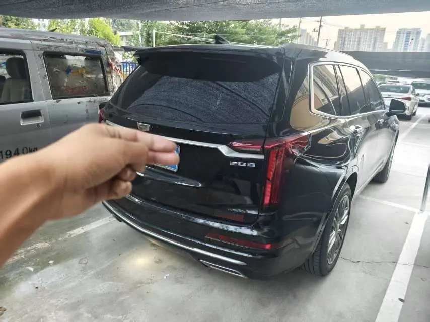 Cadillac 2021 XT6 2.0T 28T 7-seat four-wheel drive luxury automatic gear 4