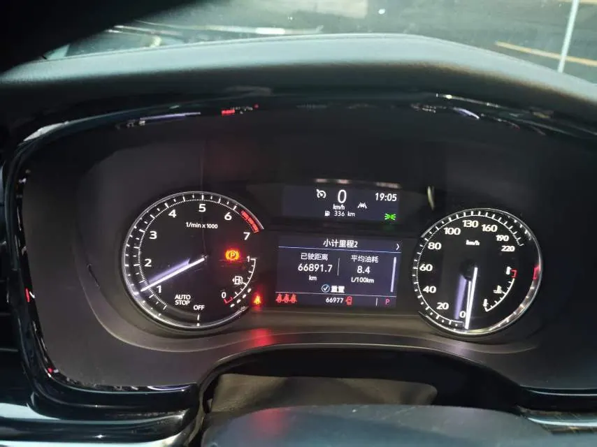 Cadillac 2021 XT6 2.0T 28T 7-seat four-wheel drive luxury automatic gear 9