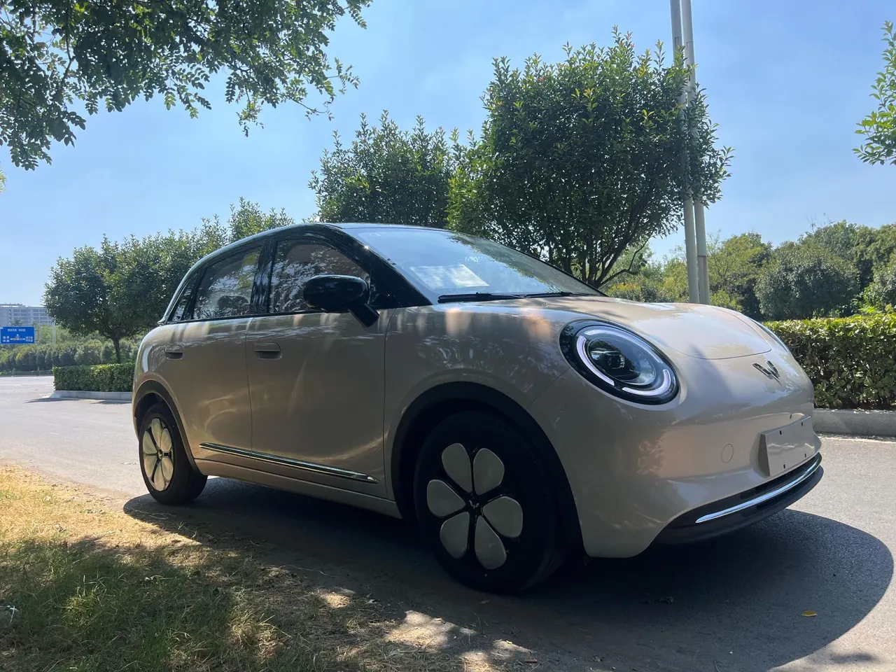 WuLing 2026 Plantronics Pro 403km Flagship Automatic 3
