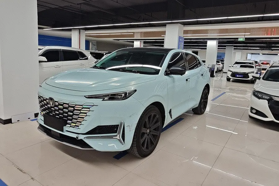 ChangAn 2021 UNI-K 2.0T Honorable Automatic - View 1