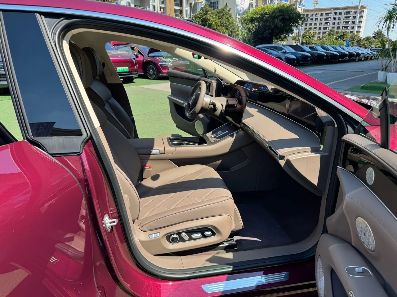Luxeed 2026 S9 Max four-wheel drive 100kWh automatic gear 5