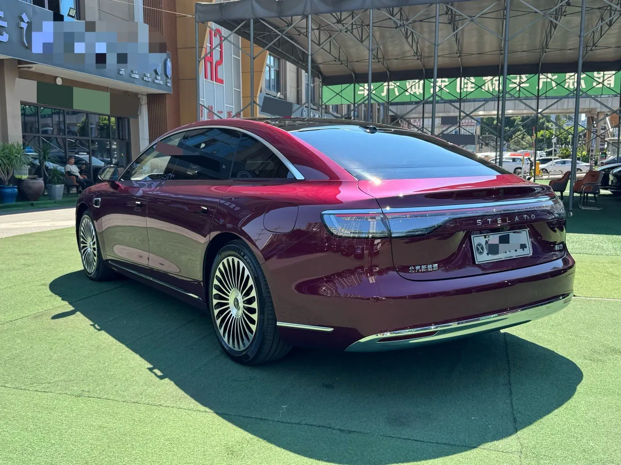 Luxeed 2026 S9 Max four-wheel drive 100kWh automatic gear 8