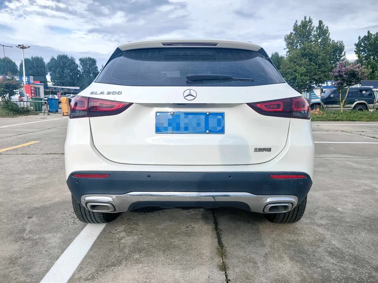 Mercedes Benz 2020 GLA 200 1.3T automatic gear 5