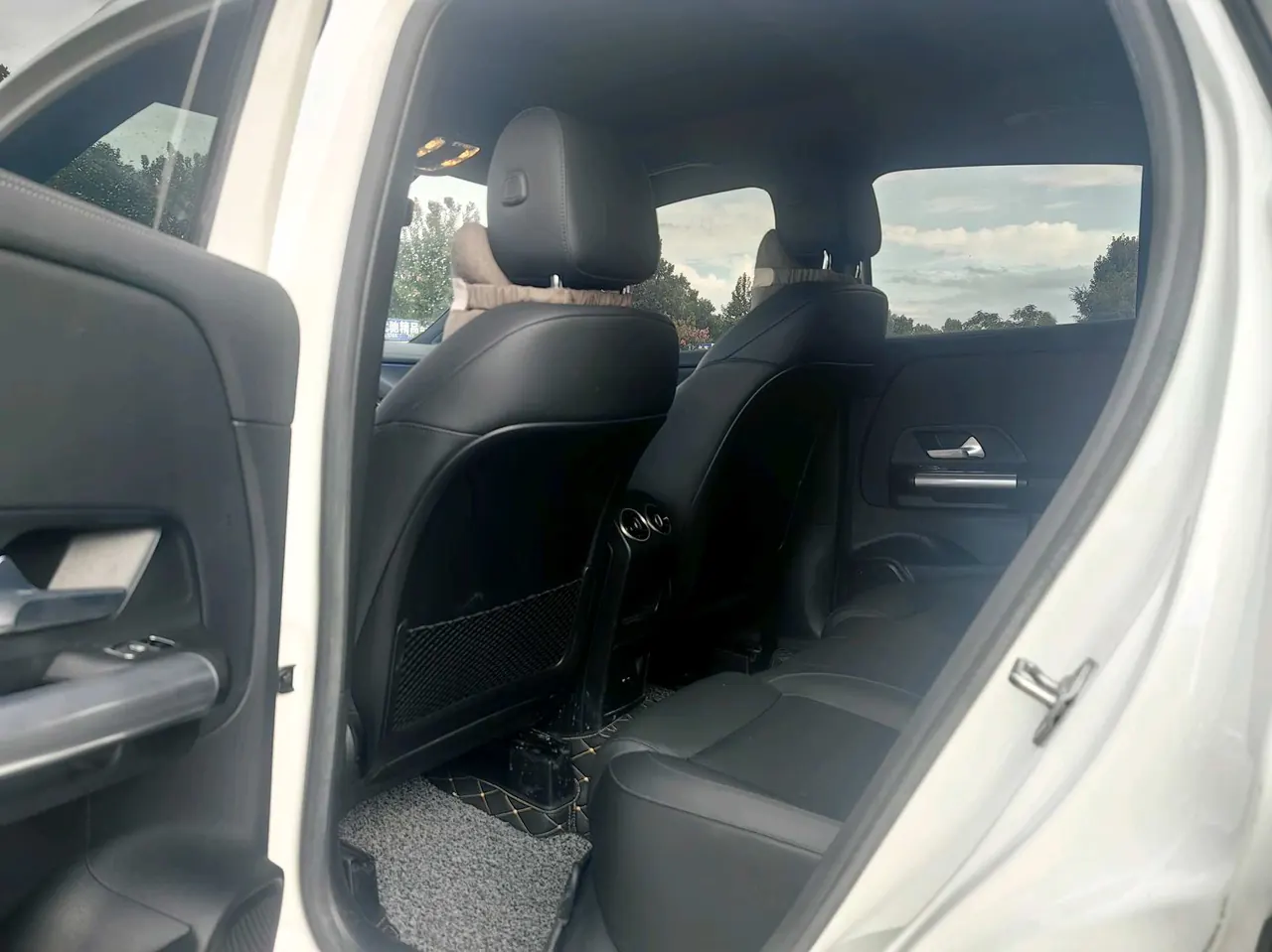 Mercedes Benz 2020 GLA 200 1.3T automatic gear 9