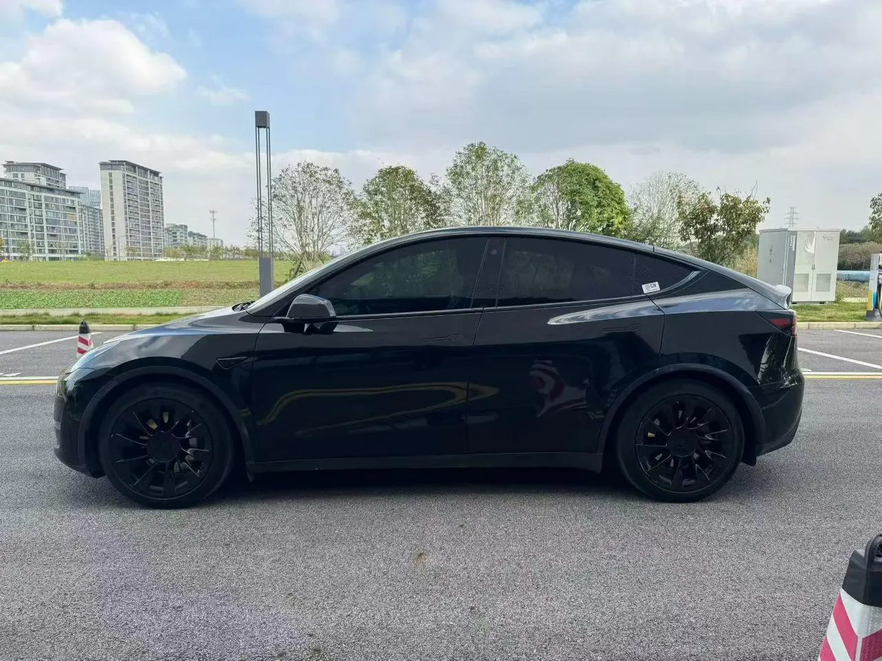 Tesla 2021 Model Y Standard Endurance Rear Drive Automatic Gear 6