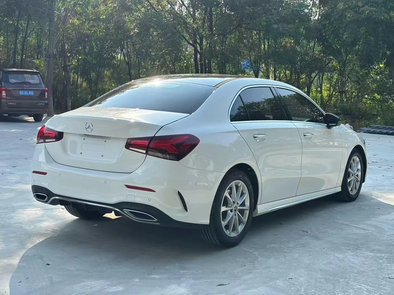 Mercedes Benz Class A 2021 A 200 L 1.3T Dynamic Automatic 9