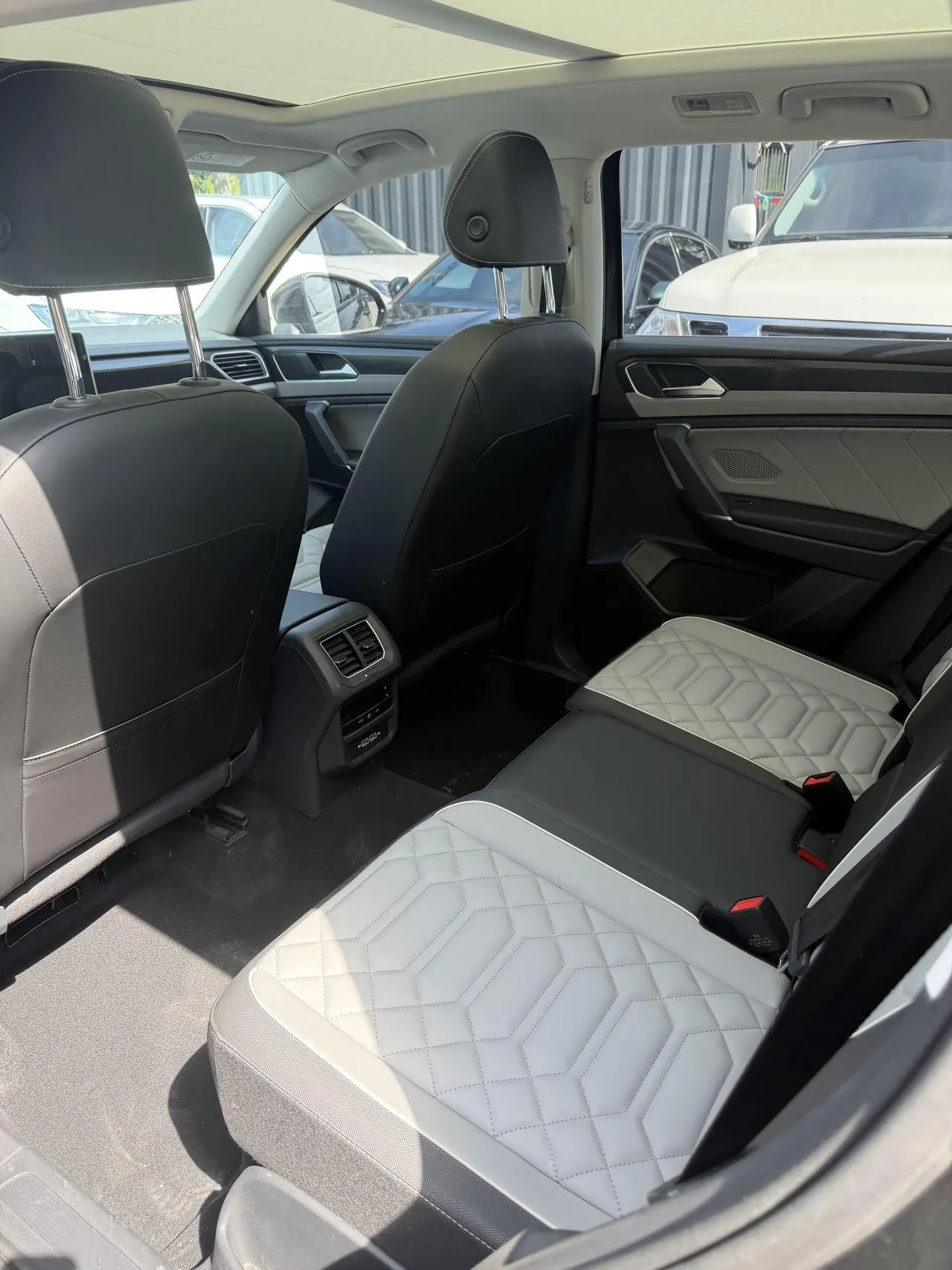 Volkswagen 2026 Tanyue 2.0TSI 330TSI 30 million Selected (Modified) Automatic Gear 4