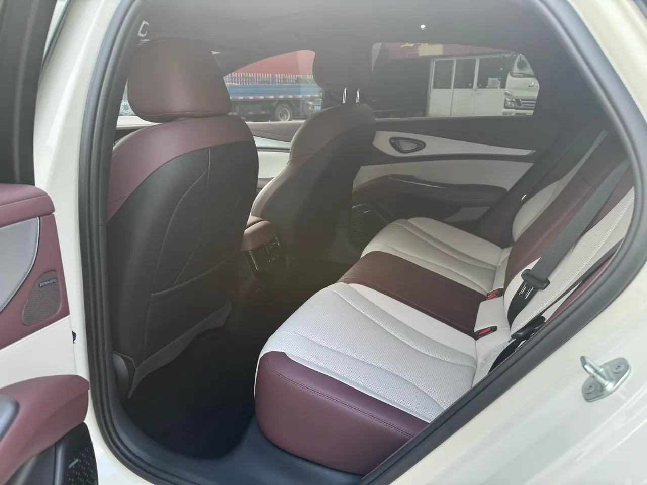 BYD 2026 Seal 07 DM-i 1.5T CVT 230km Flagship Automatic 9