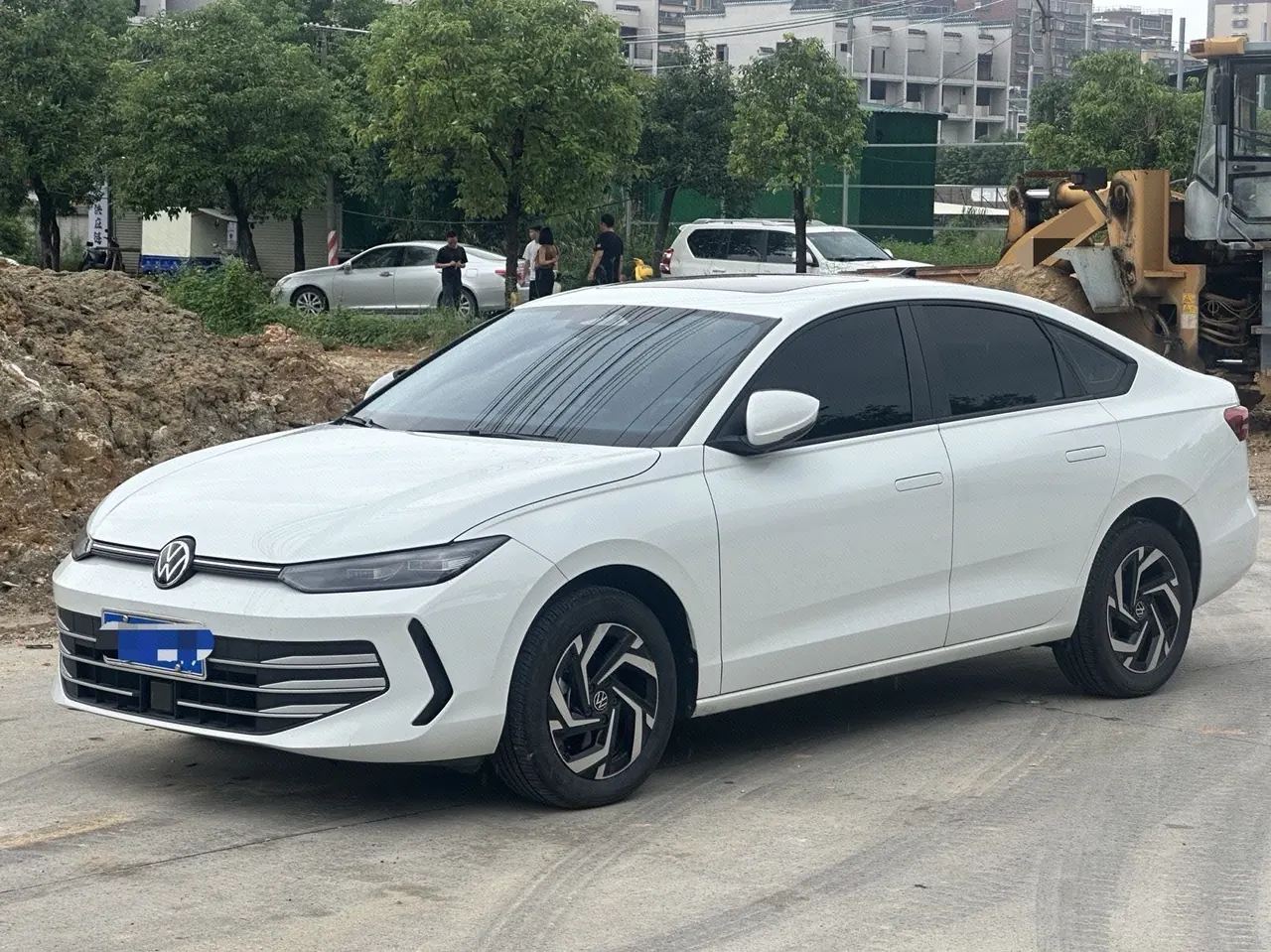Open image lightbox: Volkswagen 2026 Lavida Pro 1.5 6 Million Edition Automatic Gear