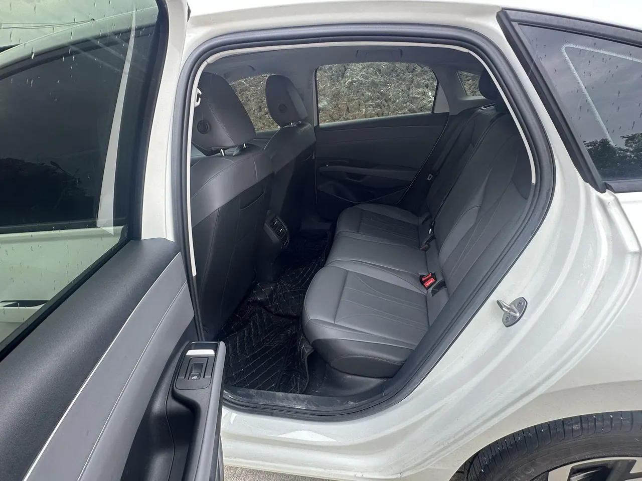 Volkswagen 2026 Lavida Pro 1.5 6 Million Edition Automatic Gear 5