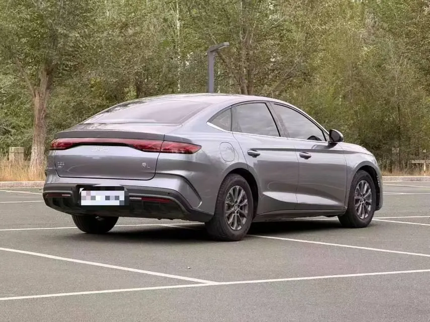 BYD 2026 Qin PLUS DM-i 1.5 CVT 128km Entry-Level Automatic 7