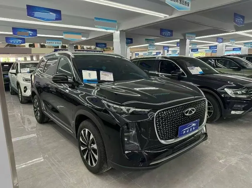 Chery 2025 Tiggo 8 PLUS 1.6TGDI 290TGDI Luxury Automatic Gear 2