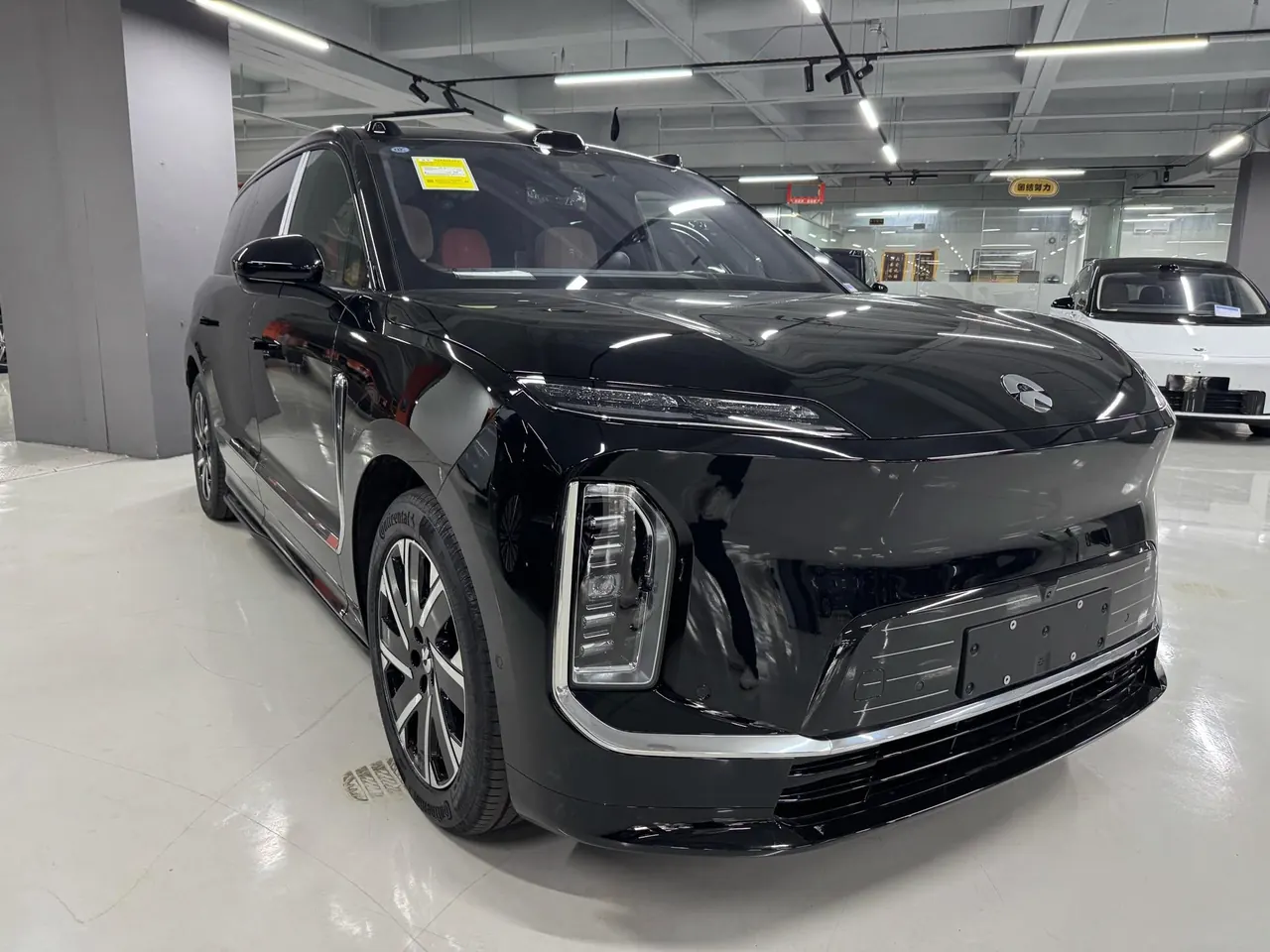 NIO 2026 ES 9 102kWh Executive Island Deluxe Automatic Gear 3
