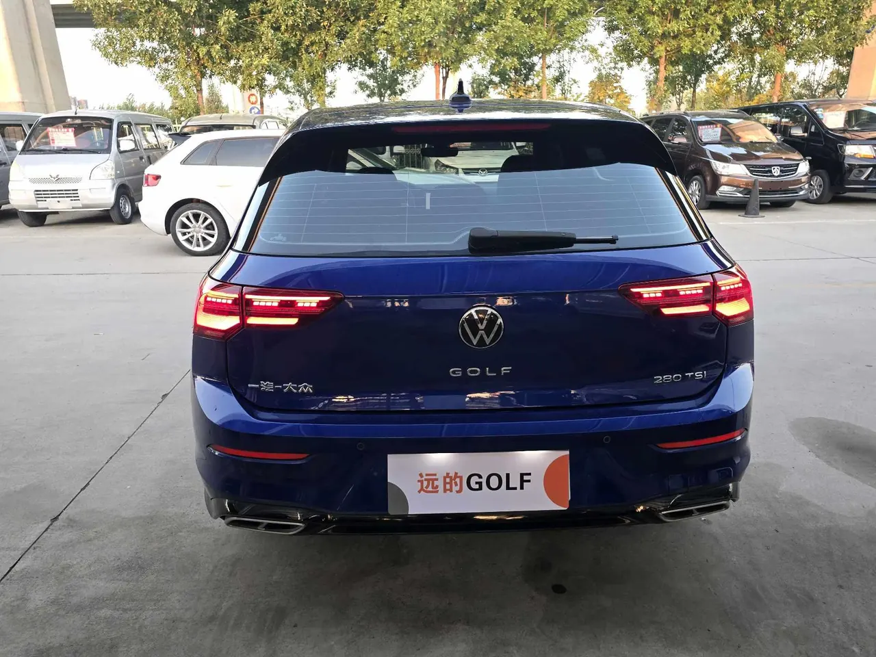 Volkswagen 2021 Golf 8 R-Line 1.4TSI 280TSI Automatic 8