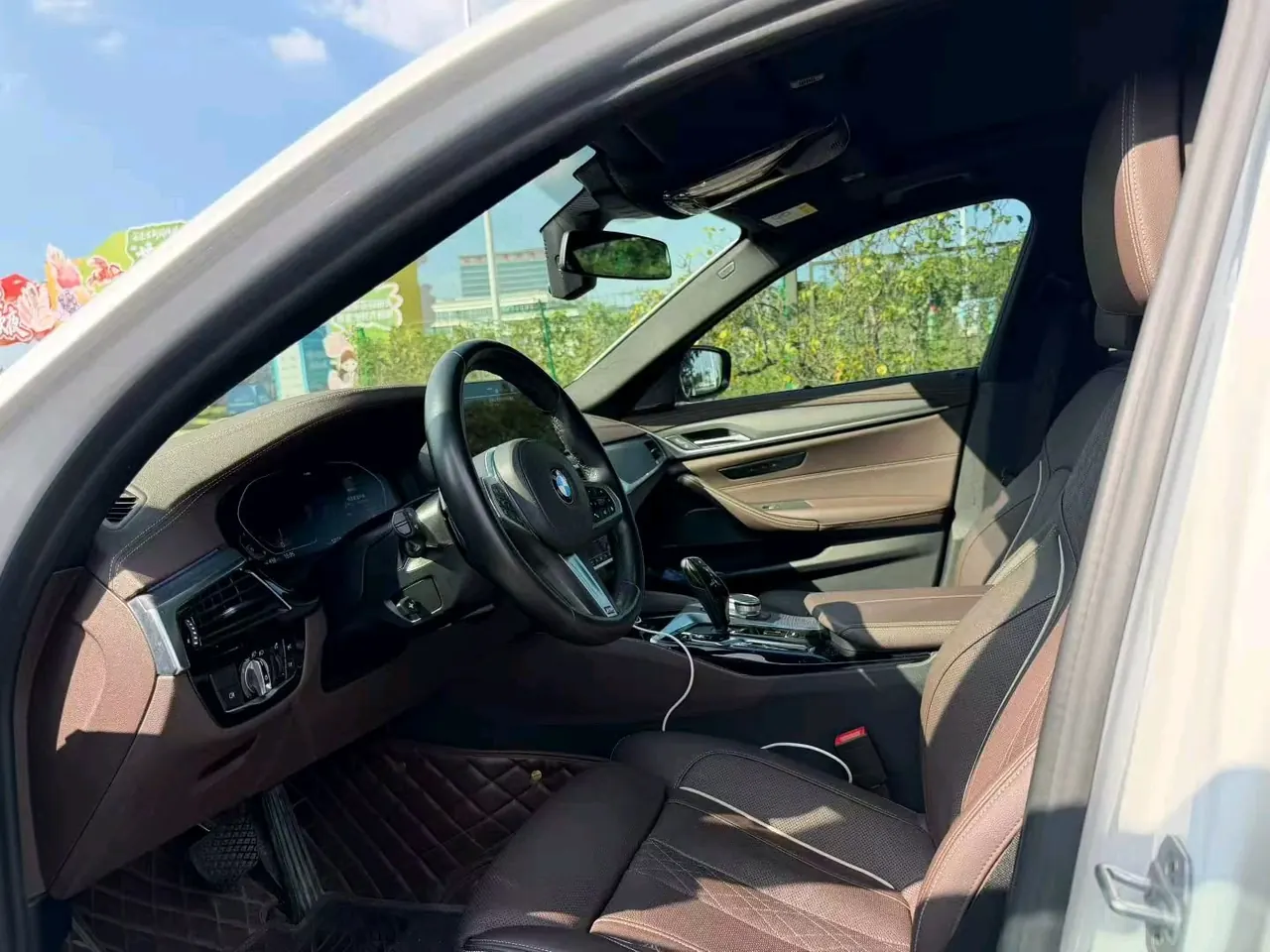 BMW 5 Series 2021 530Li 2.0T Exclusive M Sports Suit (Modified) Automatic Gear 3