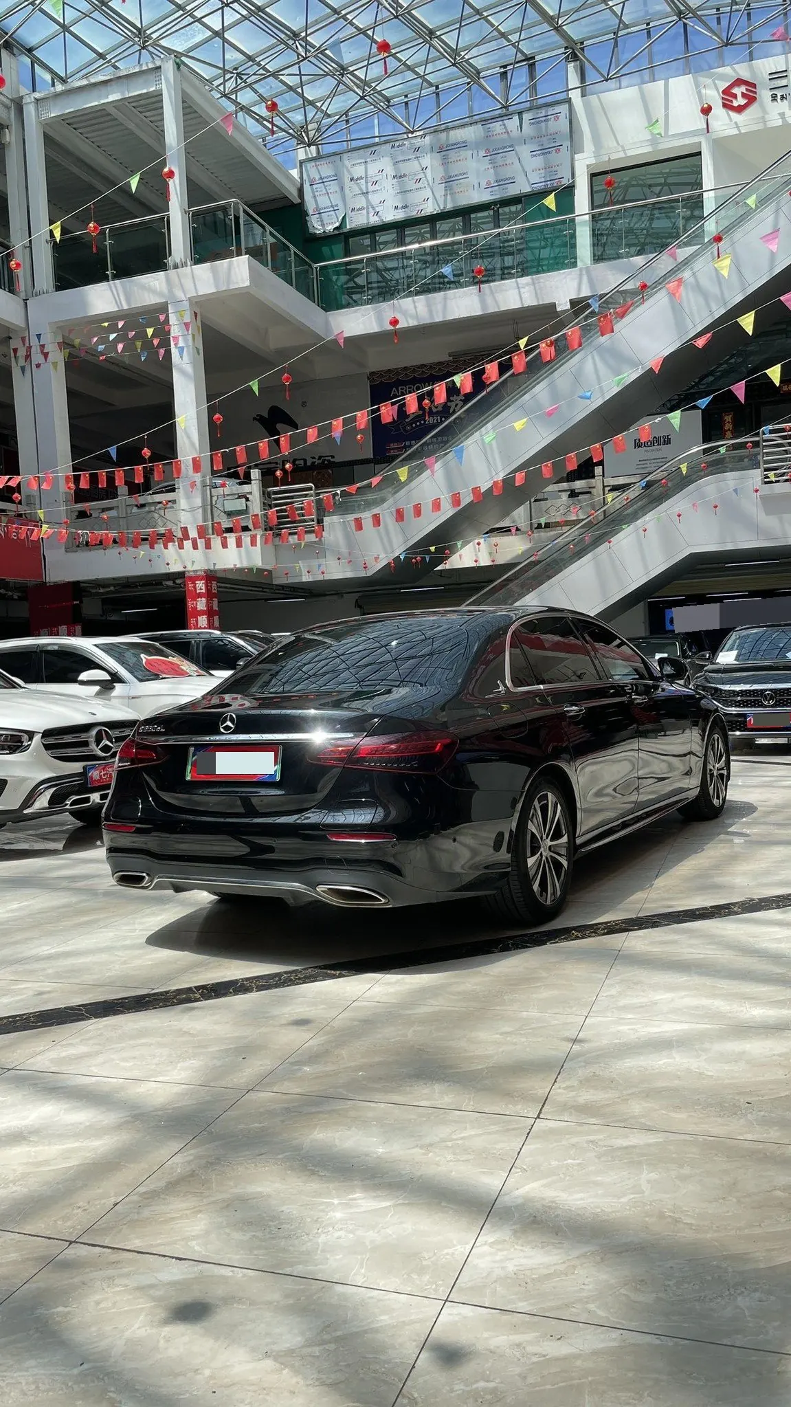 Mercedes Benz E-Class New Energy 2022 E 350 e L 2.0T Sports (Modified) Automatic Gear 9