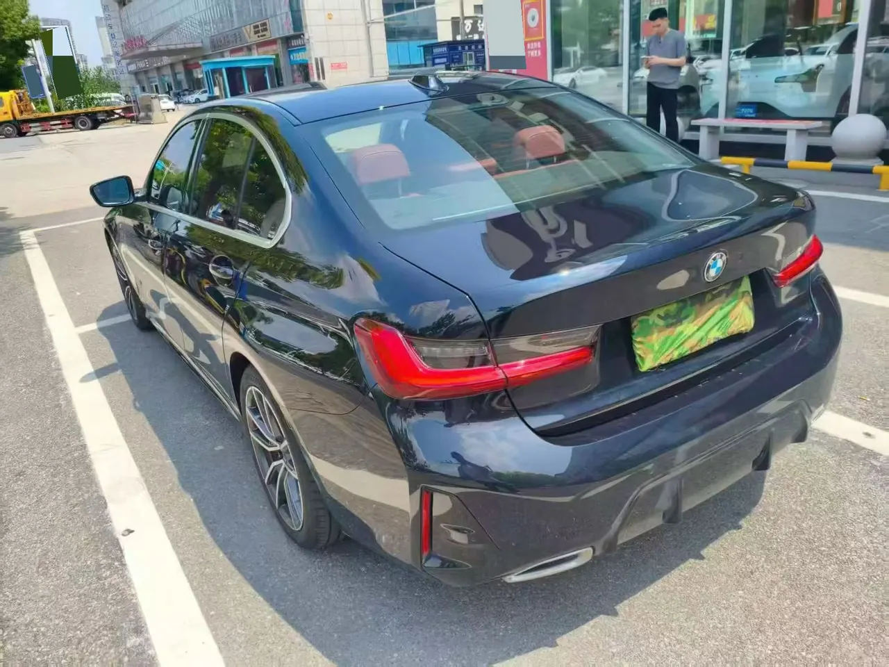 BMW 3 Series 2026 325i 2.0T M Sports Suit Automatic Gear 6