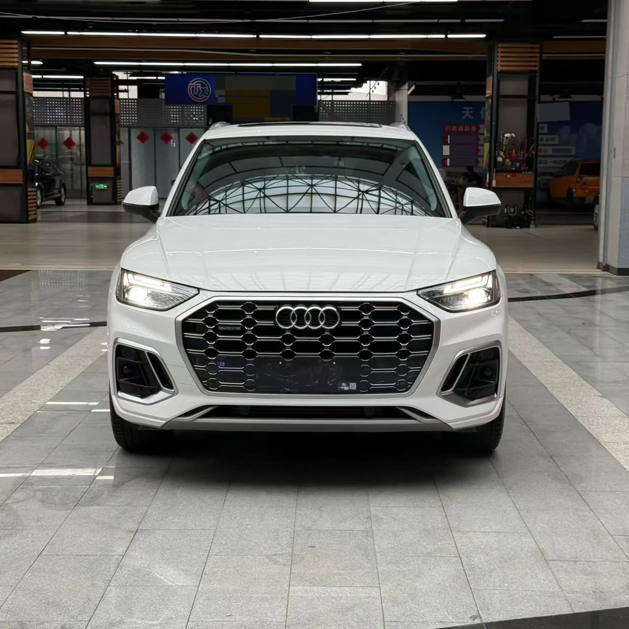 Audi 2022 Q5L 2.0TFSI 40TFSI Fashion Dynamic Automatic 3