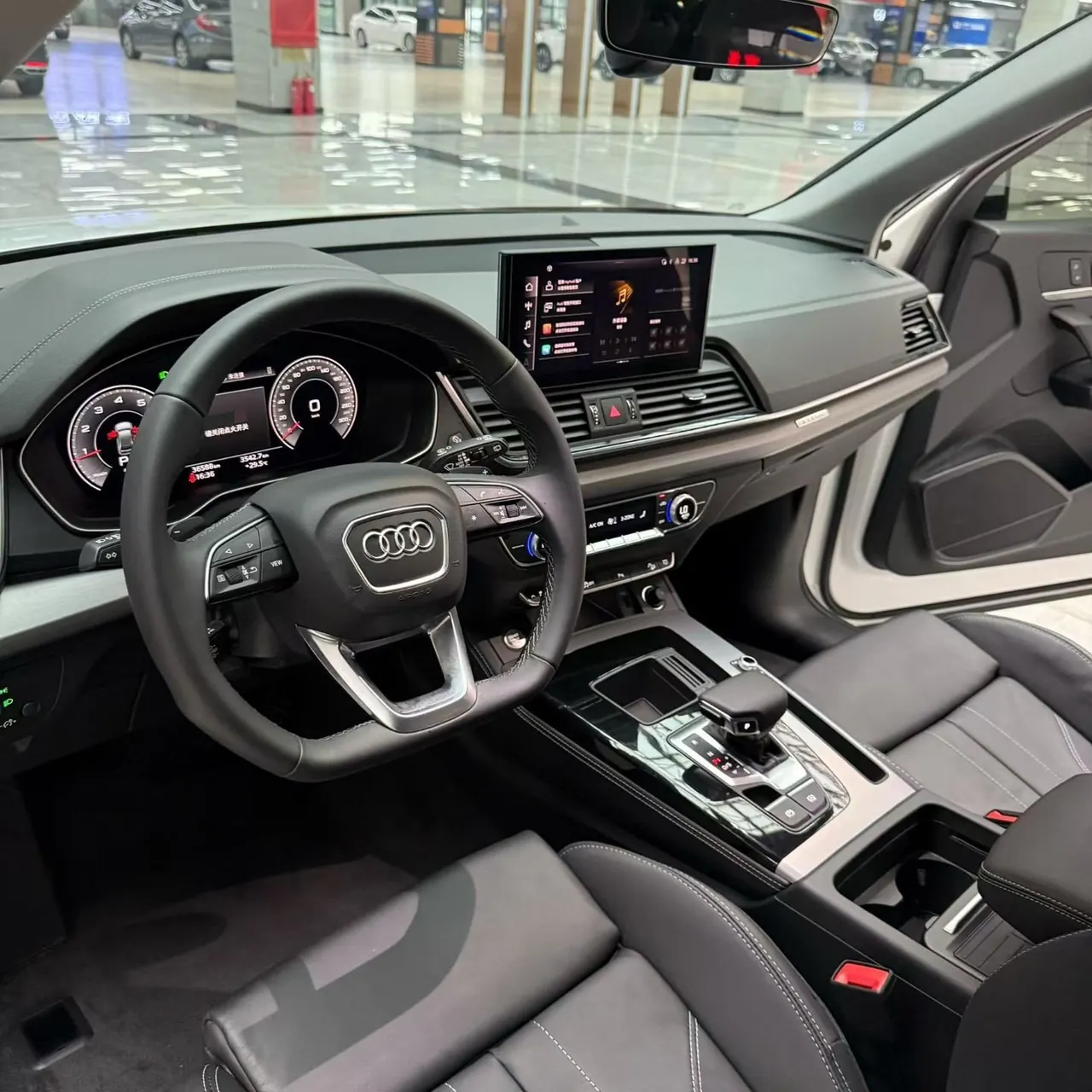 Audi 2022 Q5L 2.0TFSI 40TFSI Fashion Dynamic Automatic 7