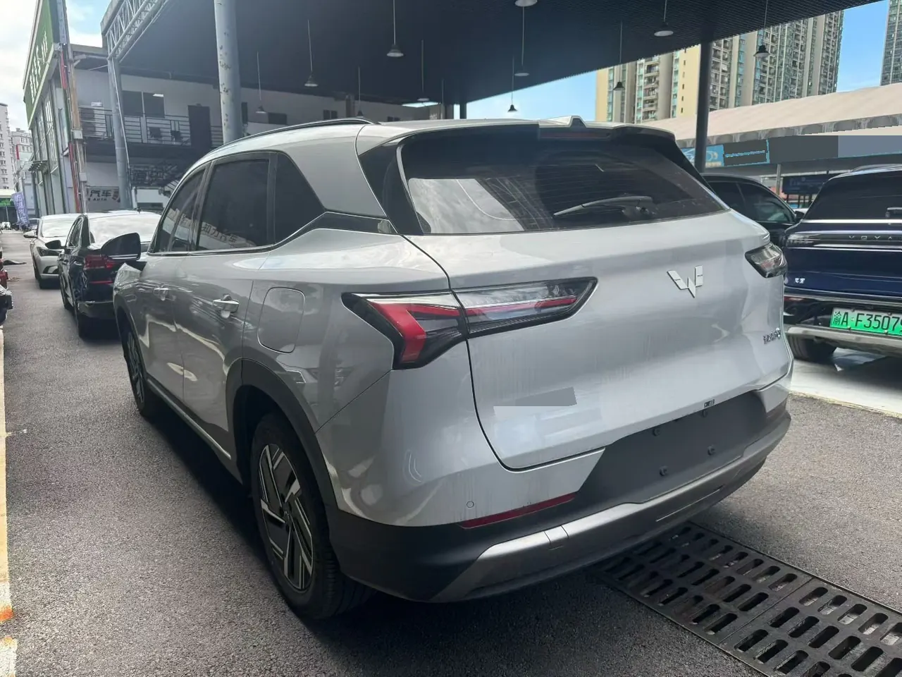 WuLing 2025 Starlight S 1.5 Stepless 130km Flagship Automatic Gear 9