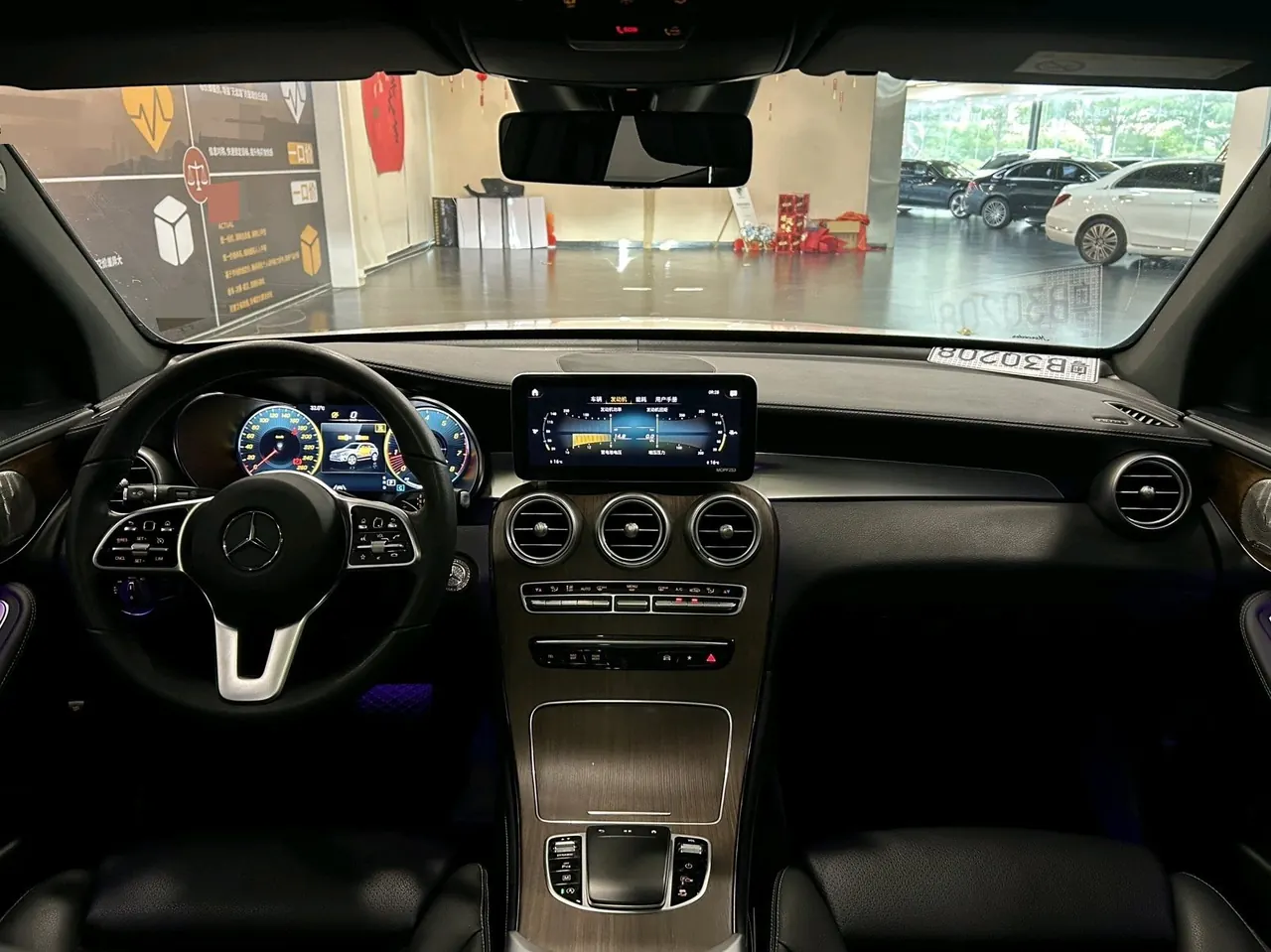 Mercedes Benz 2021 GLC 300 L 4MATIC 2.0T Dynamic Automatic 5