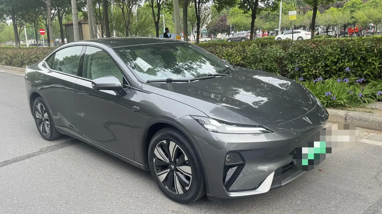 ChangAn Deepal 2026 L 07 550Max Huawei Gankun Zhijia ADS SE Edition Automatic Gear 3