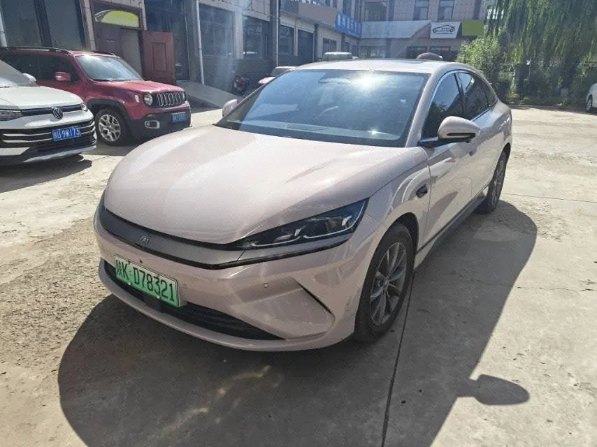 打开图片灯箱：BYD 2025 Qin L EV 545KM Exceed automatic gear