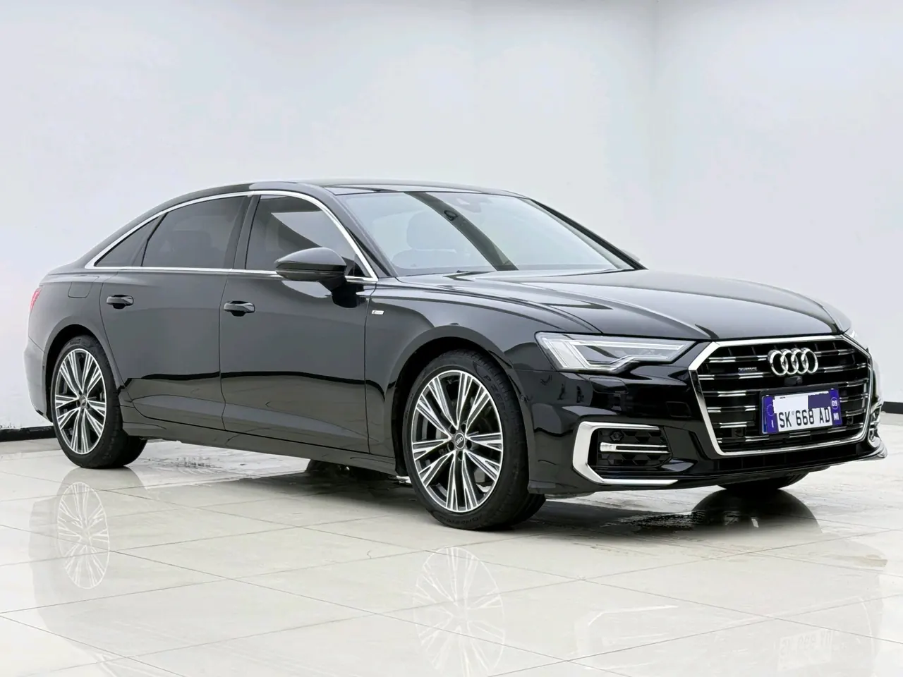 Audi 2025 A6L 2.0TFSI 45TFSI Selected Dynamic Automatic 2