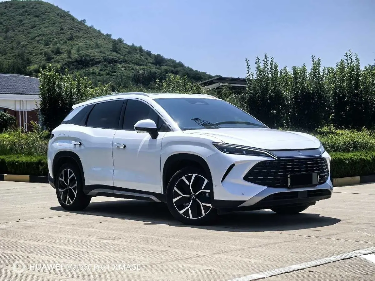 BYD 2024 Song L DM-i 1.5 Stepless 160km Excellent Automatic Transmission - View 1