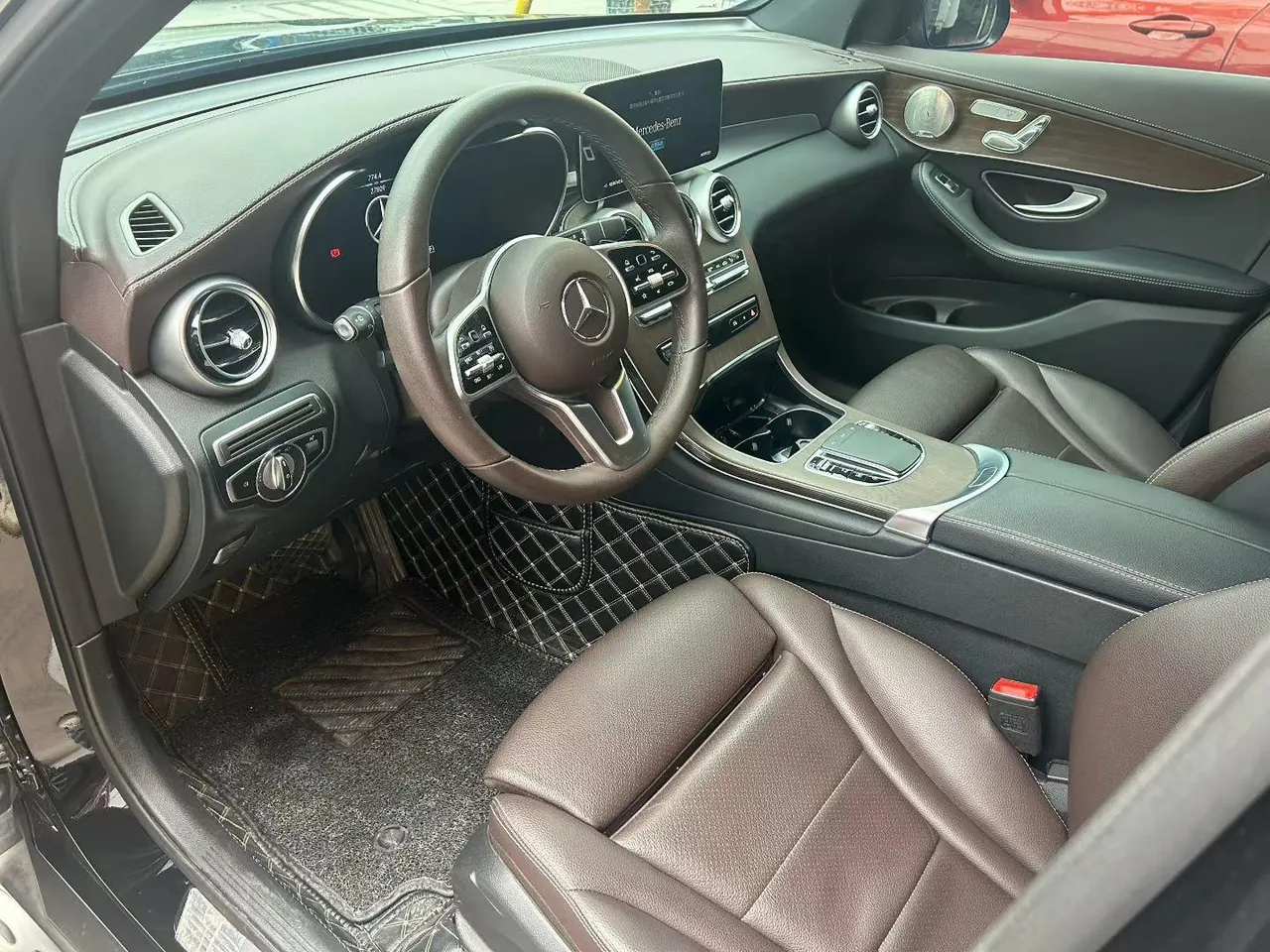 Mercedes Benz 2022 GLC 300 L 4MATIC 2.0T Dynamic (Modified) Automatic Gear 4