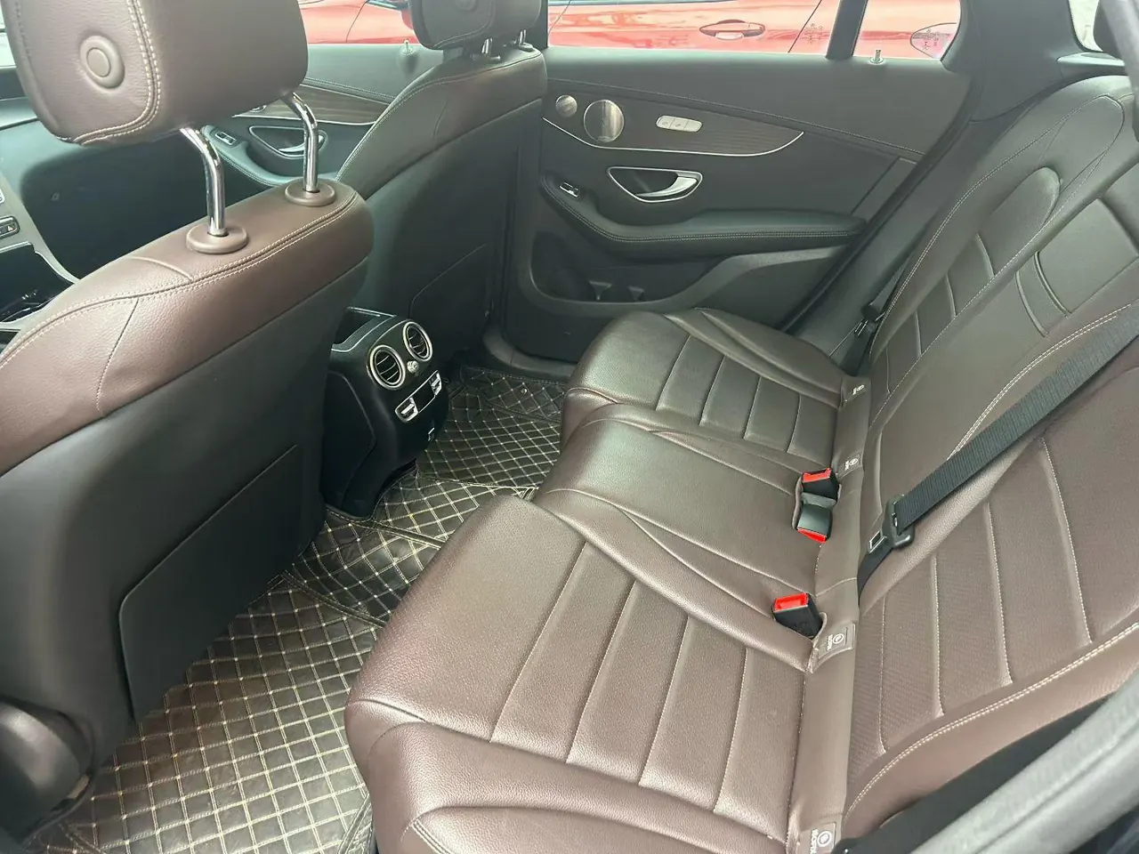 Mercedes Benz 2022 GLC 300 L 4MATIC 2.0T Dynamic (Modified) Automatic Gear 6