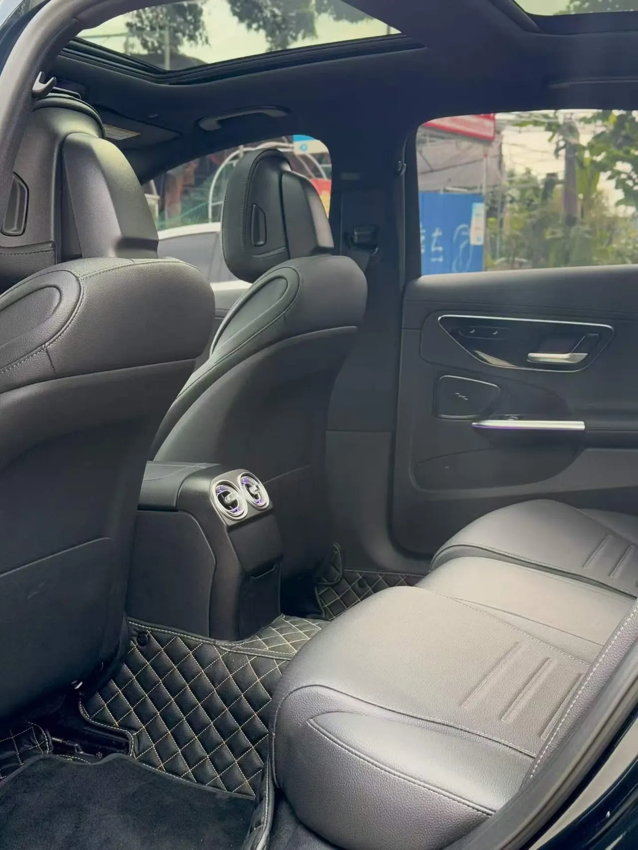 Mercedes Benz Class C 2024 C 260 L 48V 1.5T Sports Edition (Modified 3) Automatic Gear 4