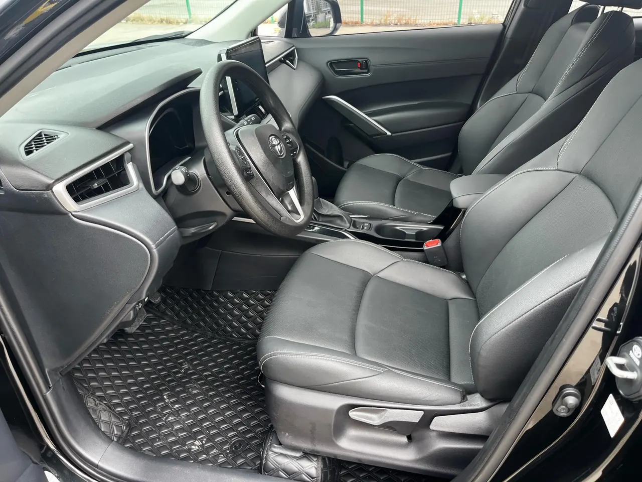 Toyota 2025 Front Landa 2.0 Stepless Leading Plus Edition Automatic Gear 7