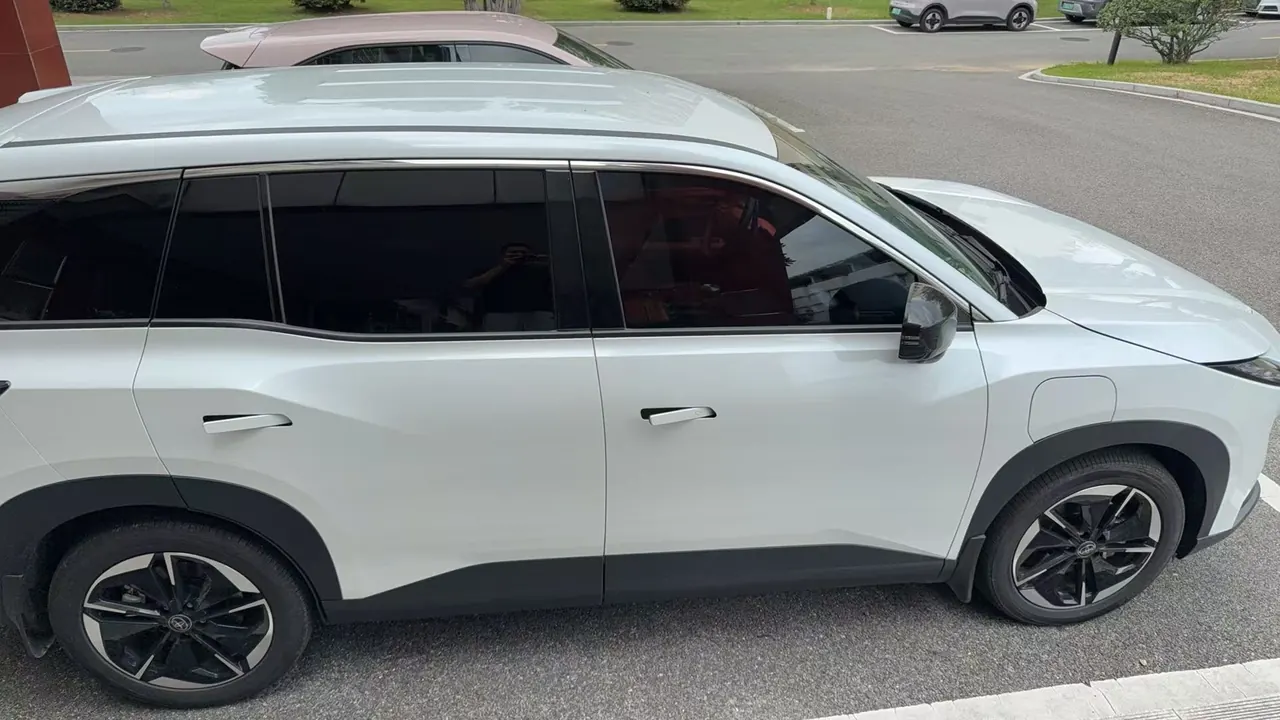 Toyota 2025 Platinum Intelligence 3X 520 Pro Automatic Gear 4