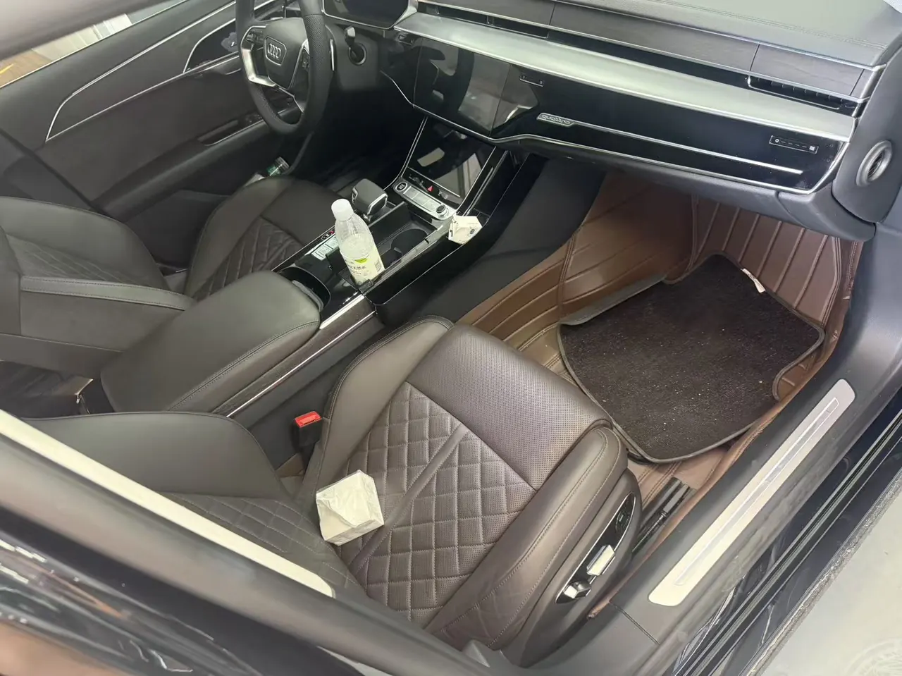 Audi A8L (Imported) 2022 A8L 48V 3.0TFSI 50TFSI Quattro Comfort Collection Edition Automatic Gear 3