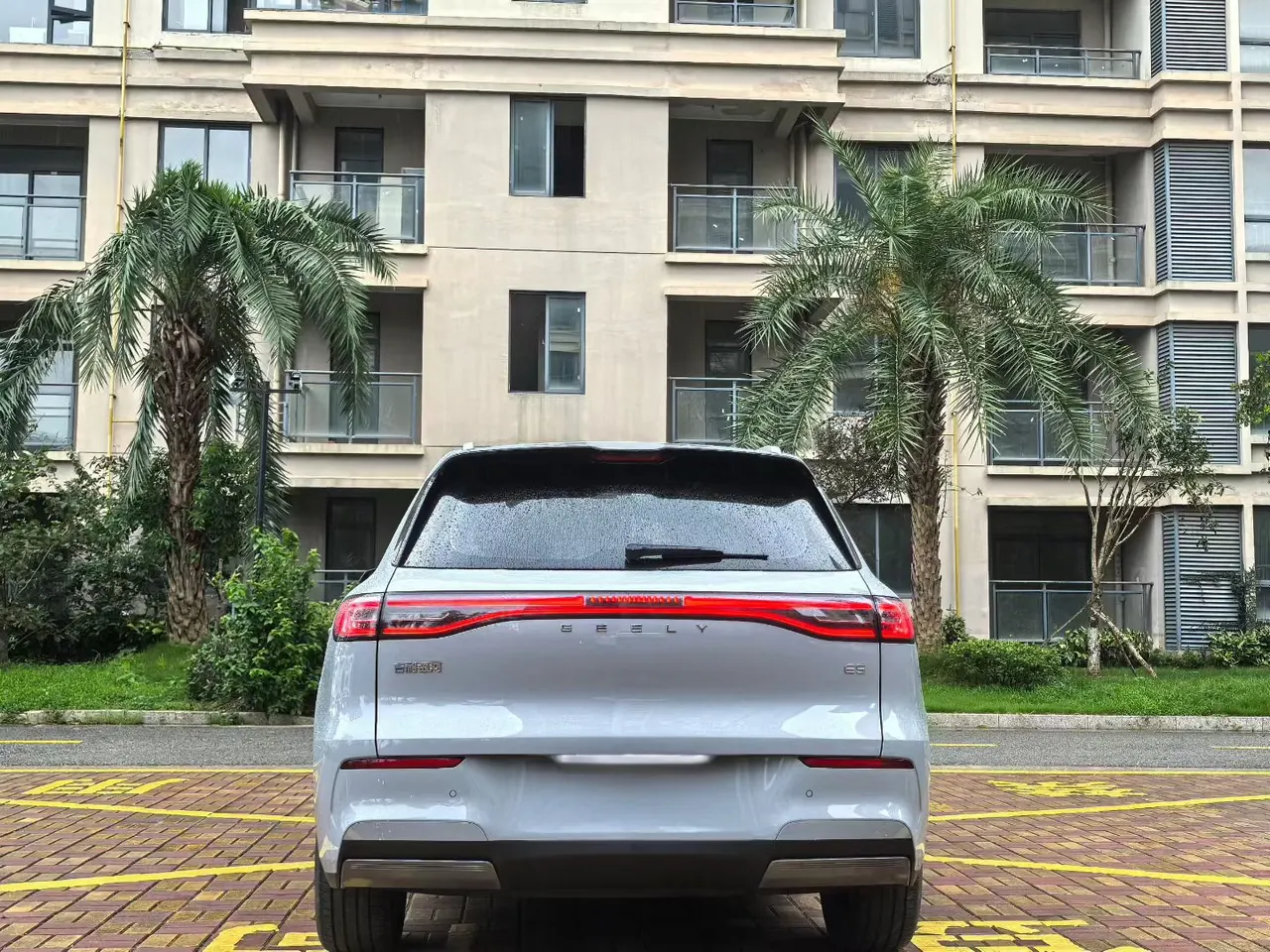 Geely Galaxy 2026 E 5 610km Discovery Edition Automatic Gear 8