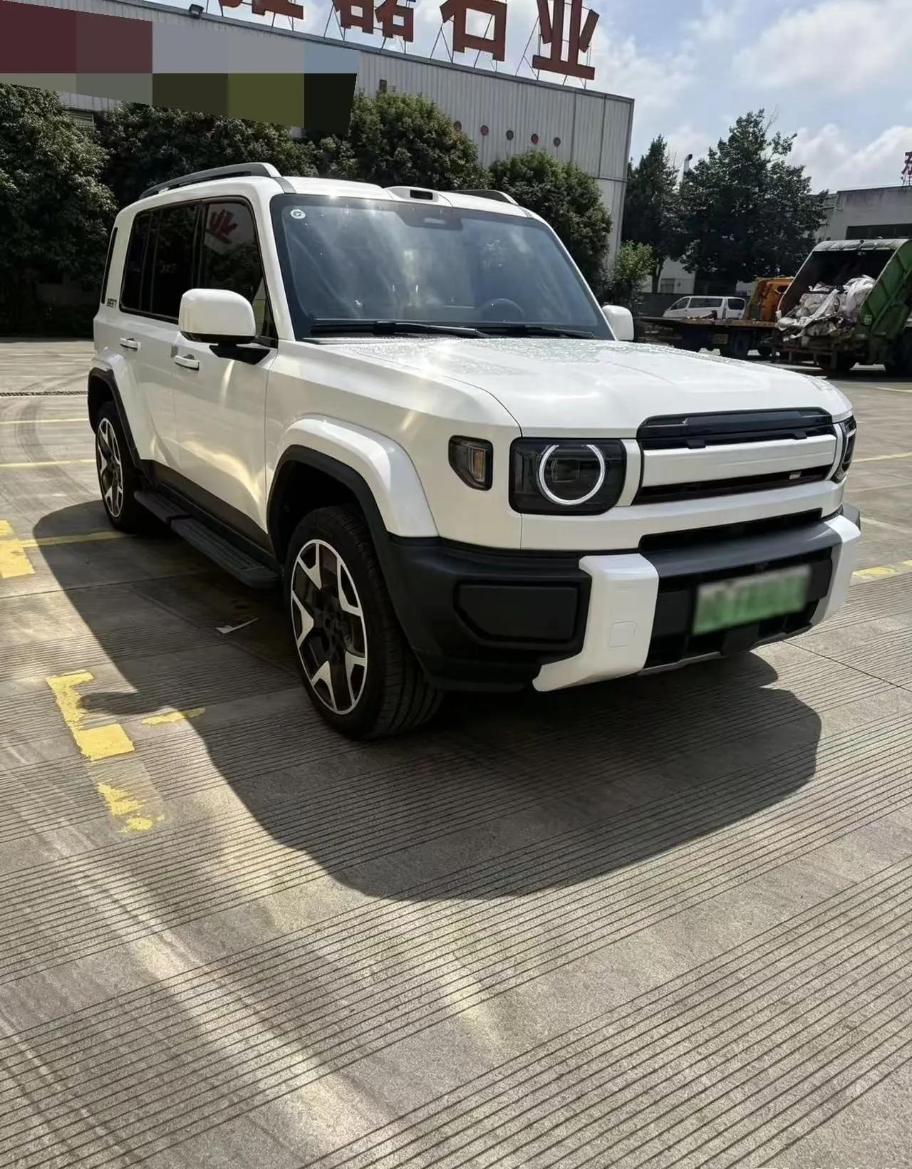 ICAR 2026 iCAR V 27 200KM 4WD Falcon 700 Automatic 2