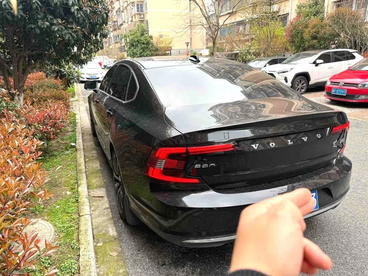 Volvo 2024 S90 48V 2.0T B5 Zhiyuan Deluxe Edition Automatic Gear 7